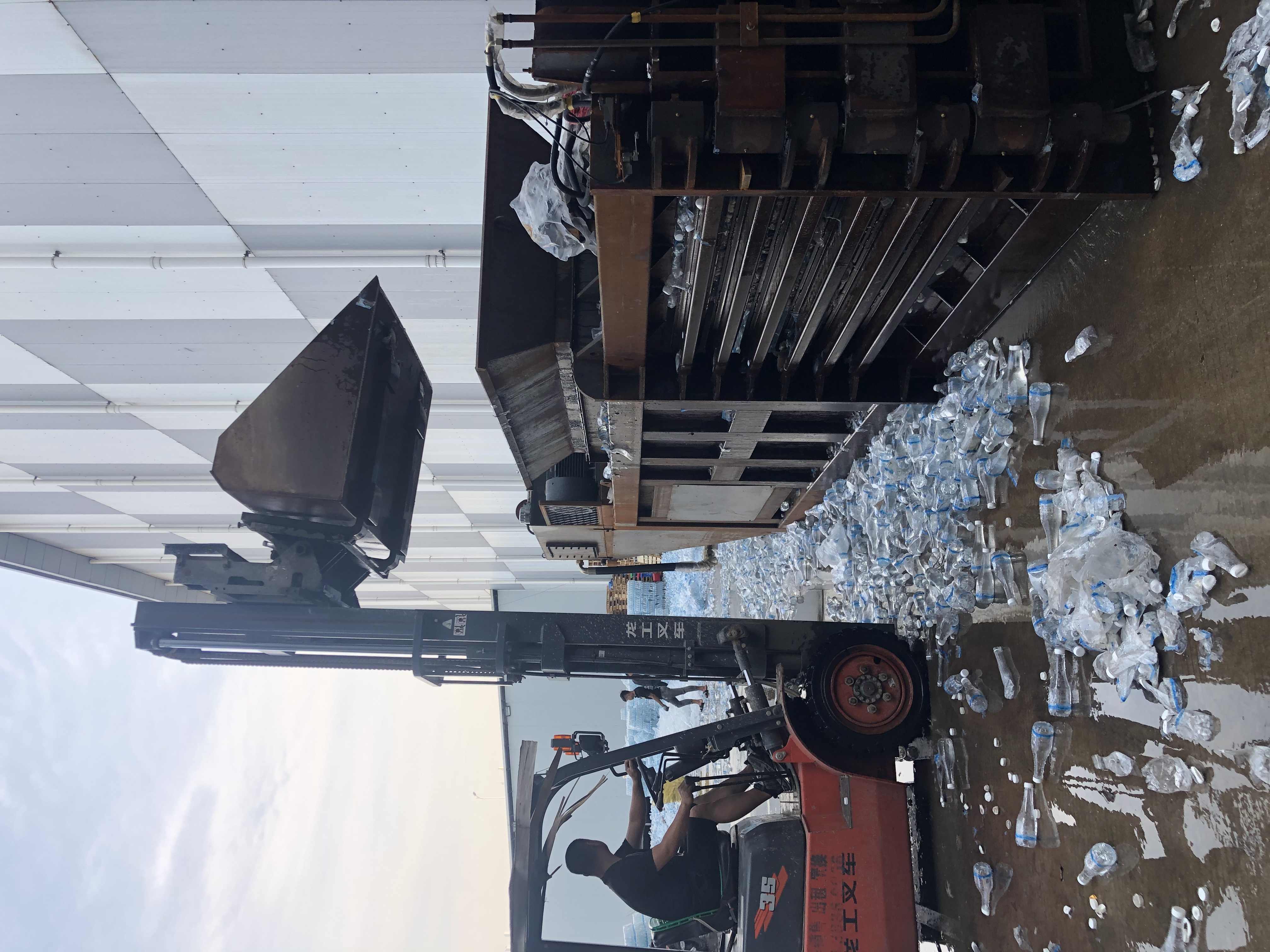 ���ڿ�Ȫˮ����