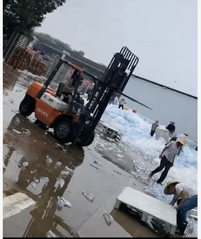 ���ڿ�Ȫˮ���ٻ��մ���