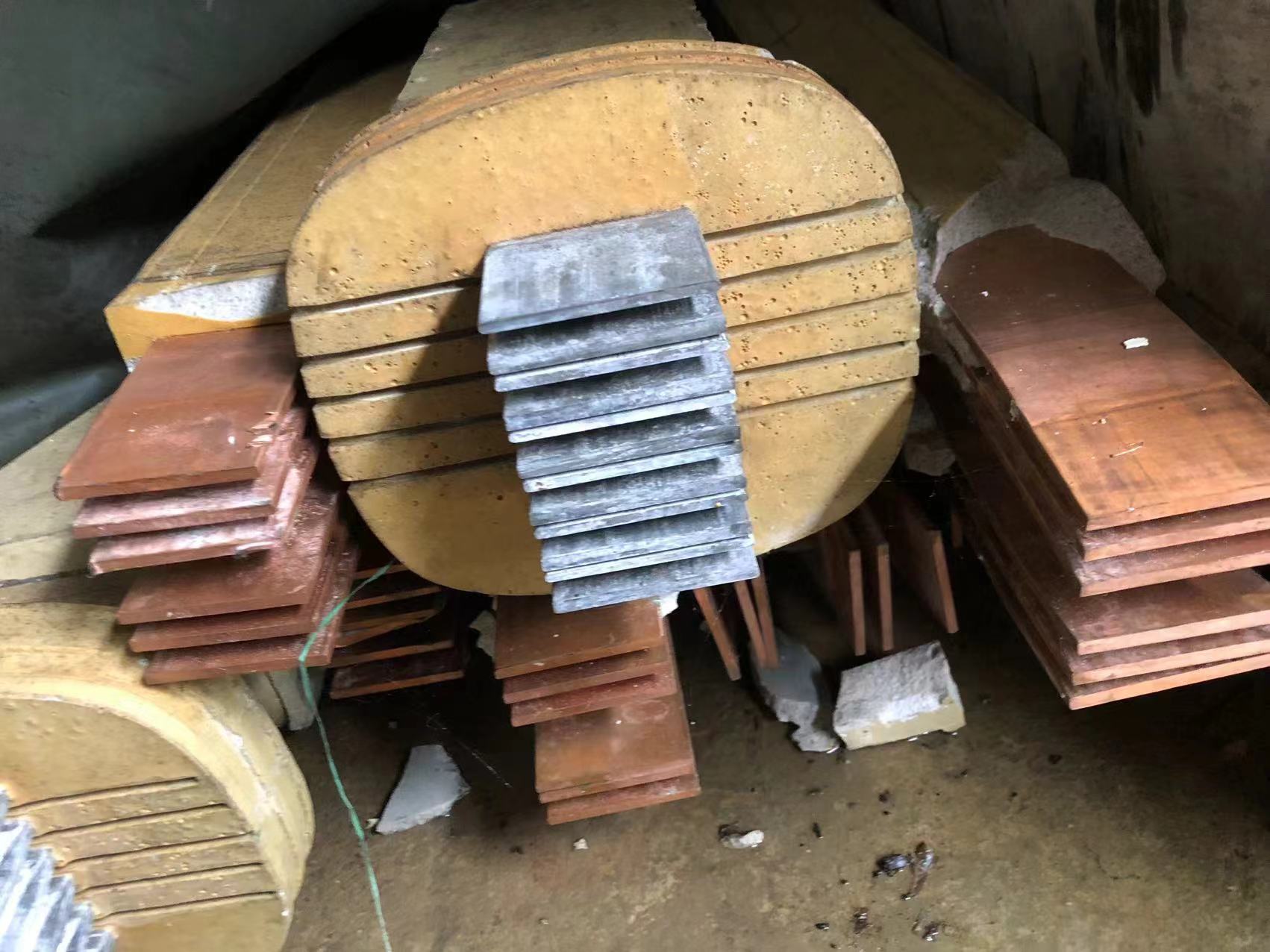 ͭ��������